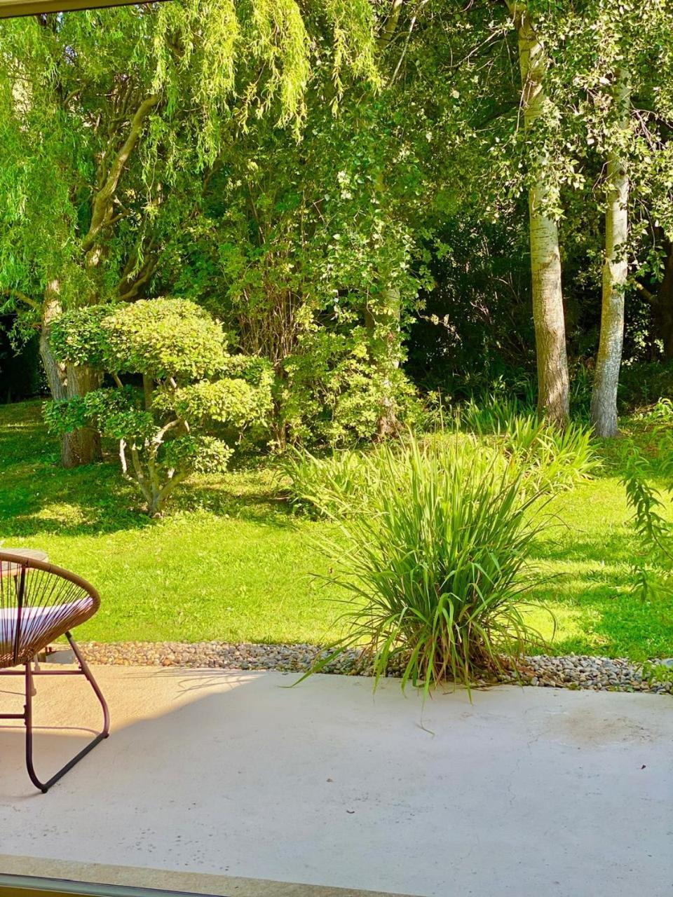 Appartement Neuf Et Au Calme Proche Avignon Althen-des-Paluds Ngoại thất bức ảnh